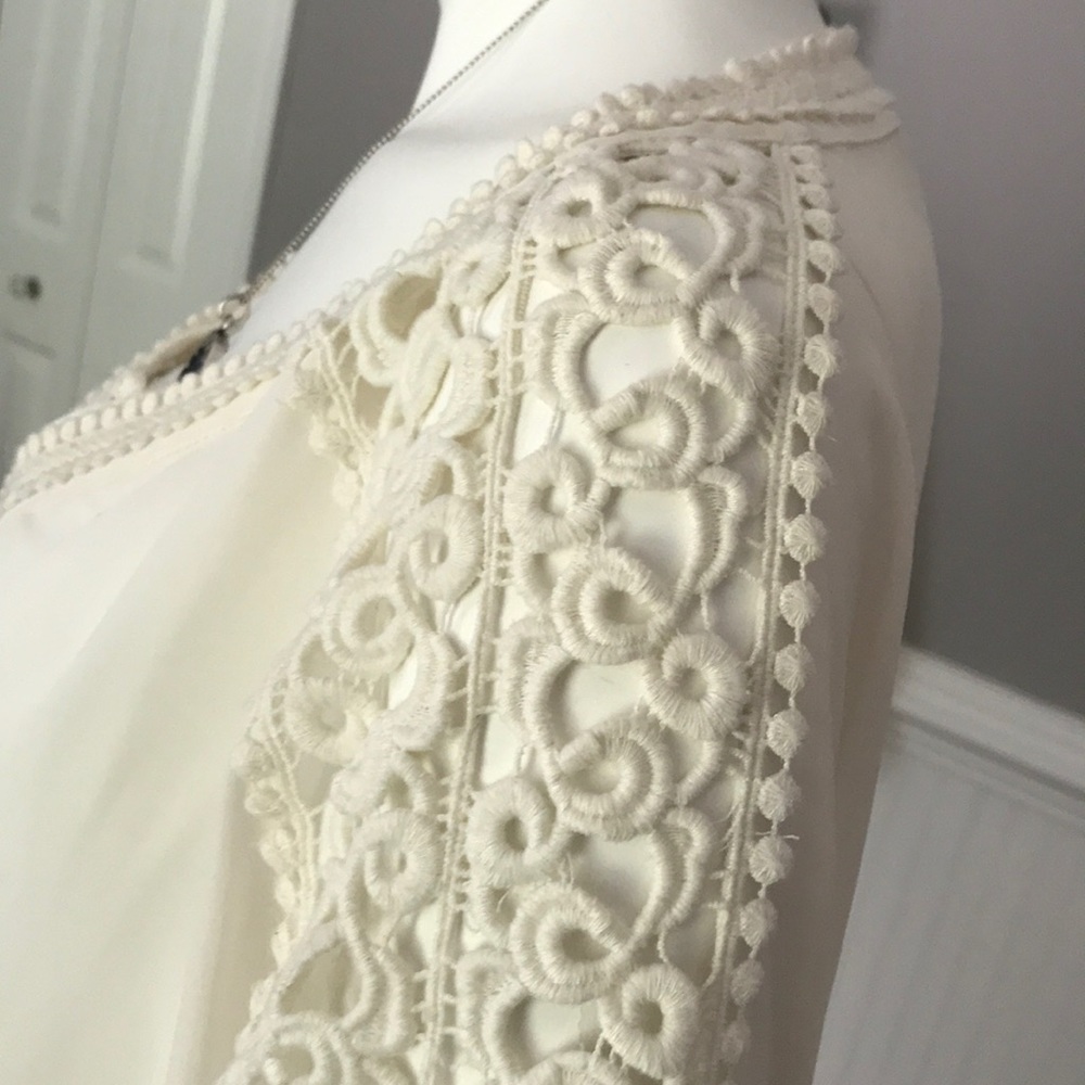 Festive Boho Lace Blouse - Picture 3 of 7